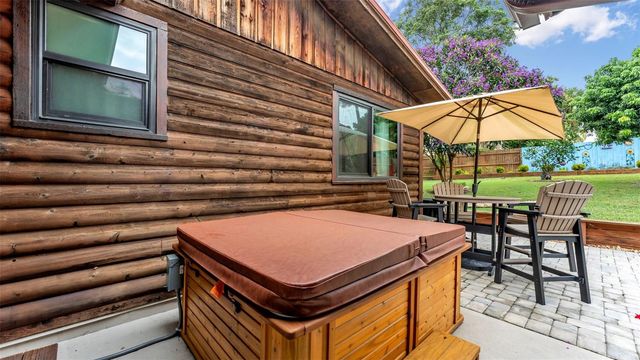 219 E LAKE MENZIES BOULEVARD, Dundee, FL 33838