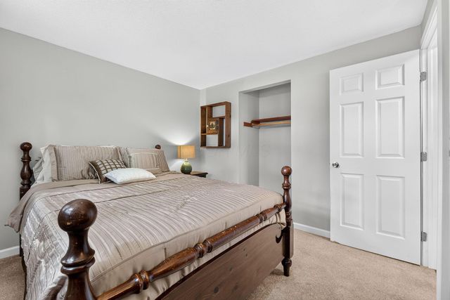 2755 Cryodon Boulevard W, Columbus, OH 43232
