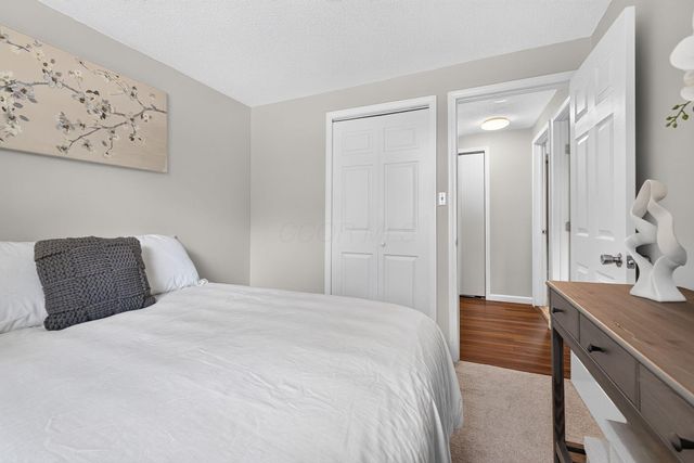 2755 Cryodon Boulevard W, Columbus, OH 43232