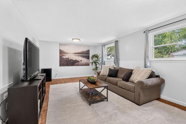2755 Cryodon Boulevard W, Columbus, OH 43232