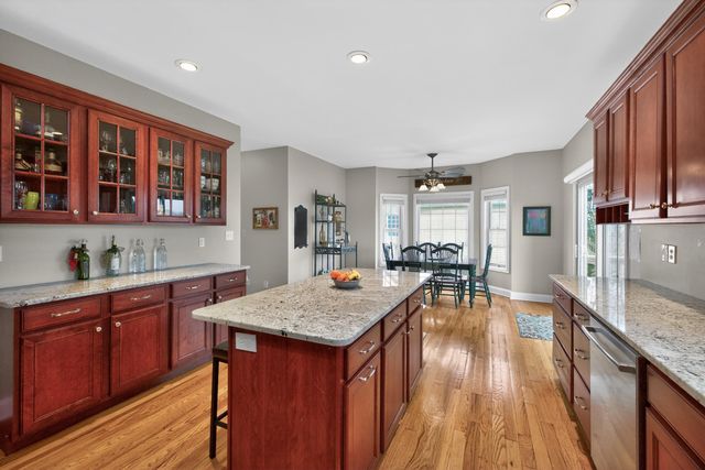4032 Pine Grove Road, Versailles, KY 40383
