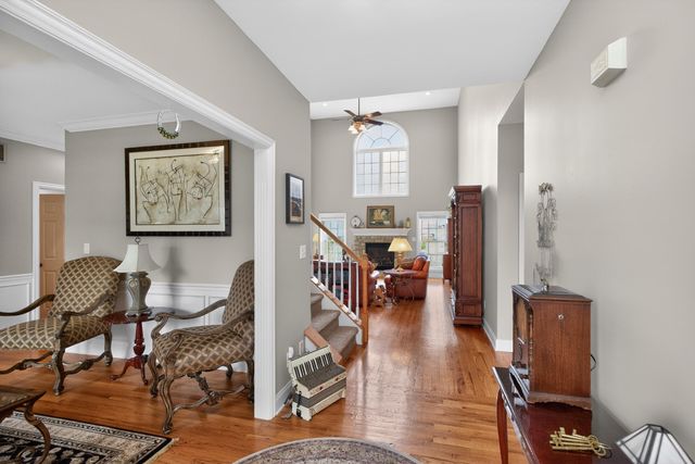 4032 Pine Grove Road, Versailles, KY 40383