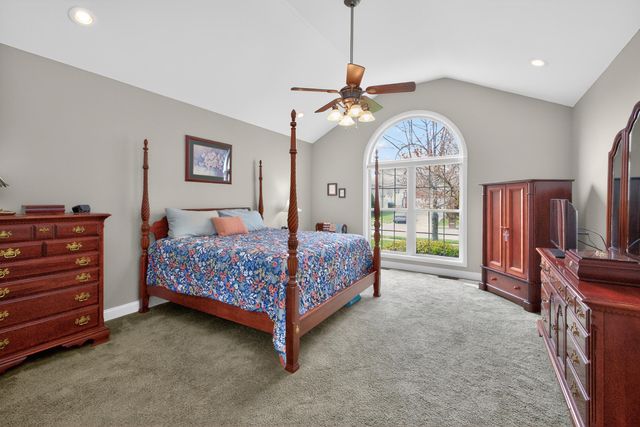 4032 Pine Grove Road, Versailles, KY 40383