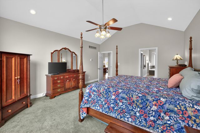 4032 Pine Grove Road, Versailles, KY 40383