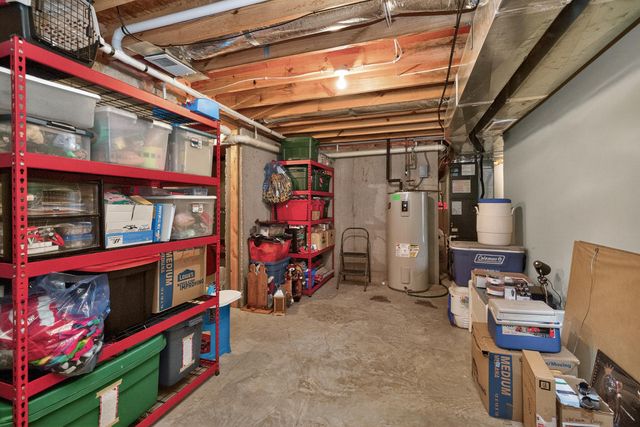 4032 Pine Grove Road, Versailles, KY 40383