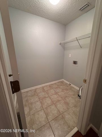 1841 BISCAYNE BAY Circle, Jacksonville, FL 32218