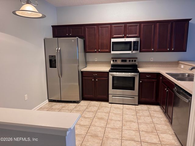 1841 BISCAYNE BAY Circle, Jacksonville, FL 32218