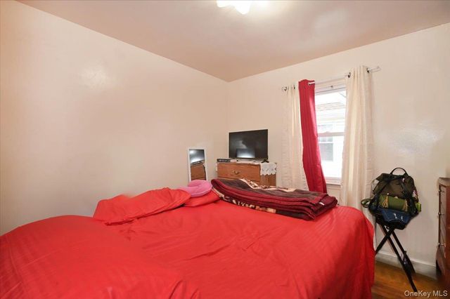 14112 250th Street, Rosedale, NY 11422