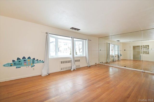 14112 250th Street, Rosedale, NY 11422