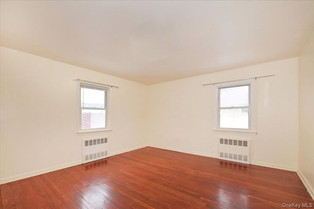 14112 250th Street, Rosedale, NY 11422