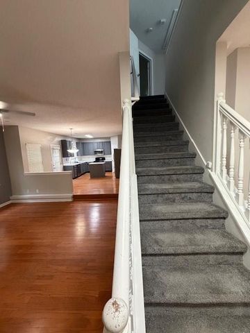 7098 Cavender Drive SW, Atlanta, GA 30331