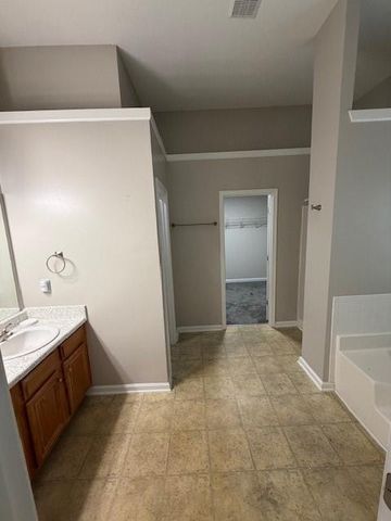 7098 Cavender Drive SW, Atlanta, GA 30331