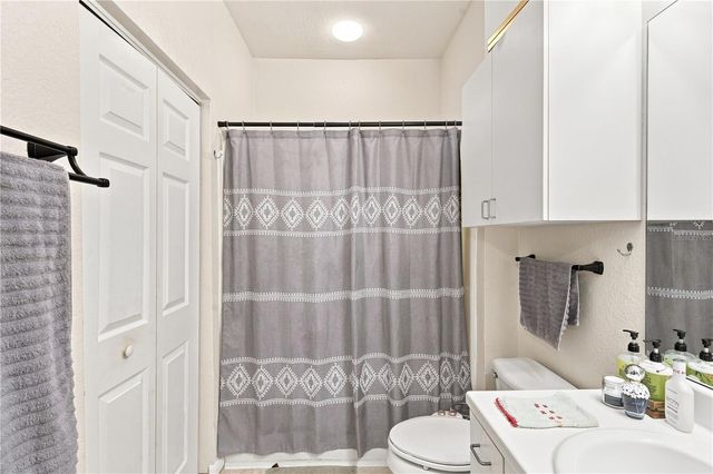 860 N ORANGE AVENUE 239, Orlando, FL 32801