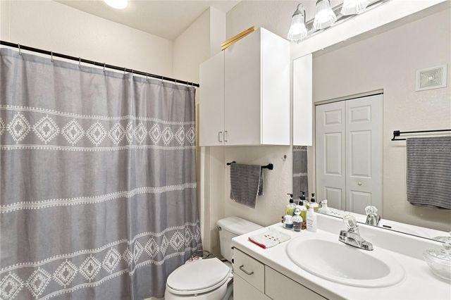860 N ORANGE AVENUE 239, Orlando, FL 32801