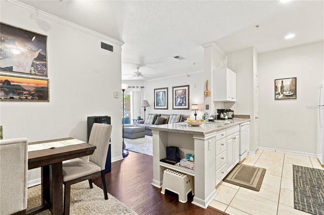 860 N ORANGE AVENUE 239, Orlando, FL 32801