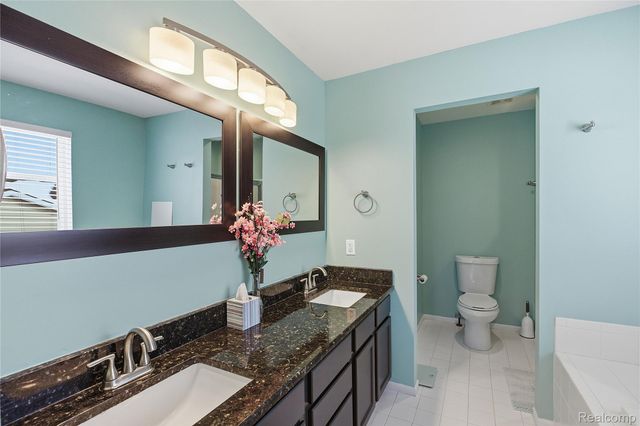 7167 Colchester Lane, Ypsilanti, MI 48197