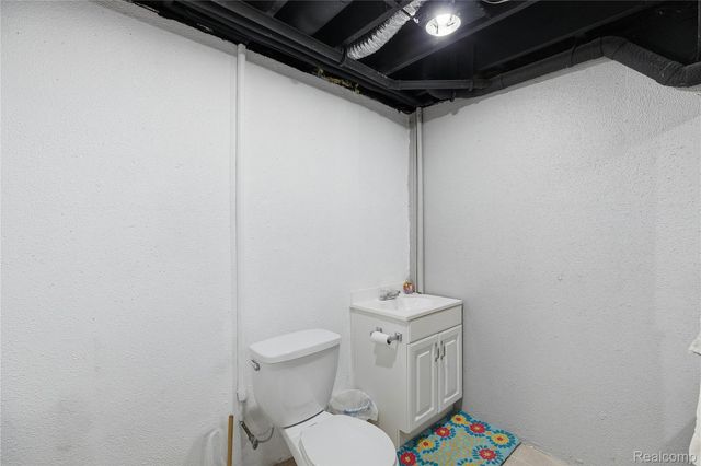 7167 Colchester Lane, Ypsilanti, MI 48197