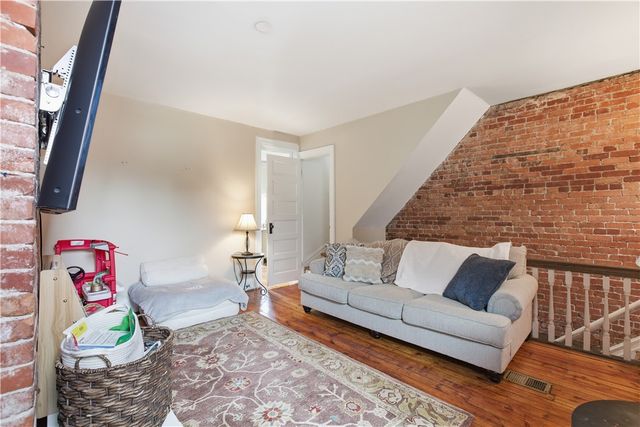 312 2nd St, Aspinwall, PA 15215
