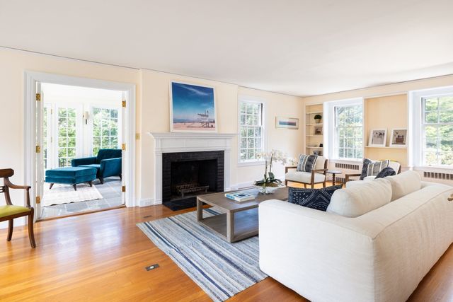 401 Heath Street, Brookline, MA 02467