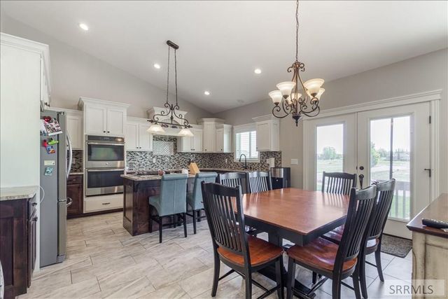 653 S 4th E, Rexburg, ID 83440
