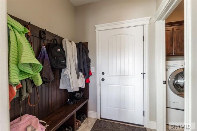 653 S 4th E, Rexburg, ID 83440