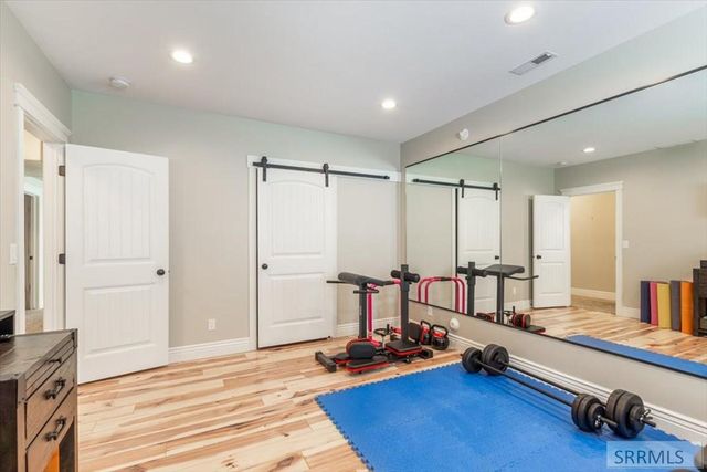 653 S 4th E, Rexburg, ID 83440