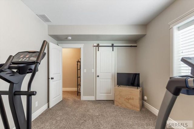 653 S 4th E, Rexburg, ID 83440