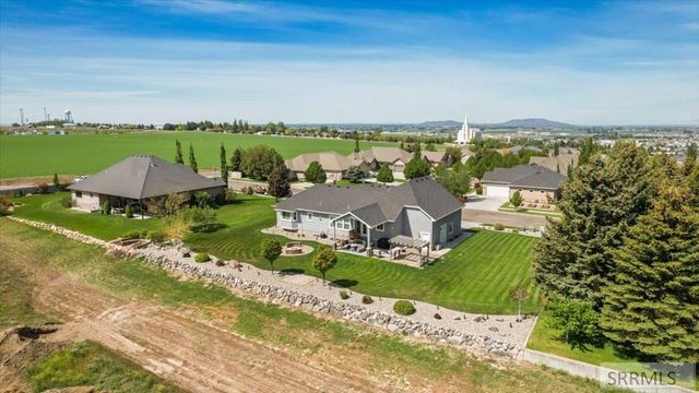 653 S 4th E, Rexburg, ID 83440