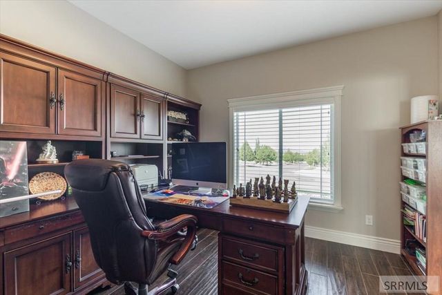 653 S 4th E, Rexburg, ID 83440
