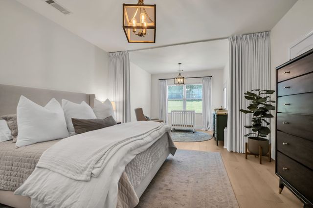7324 Riverfront Dr, Nashville, TN 37221