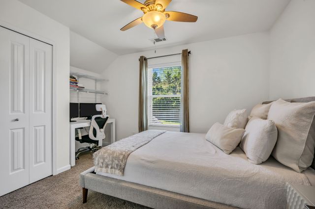 7324 Riverfront Dr, Nashville, TN 37221
