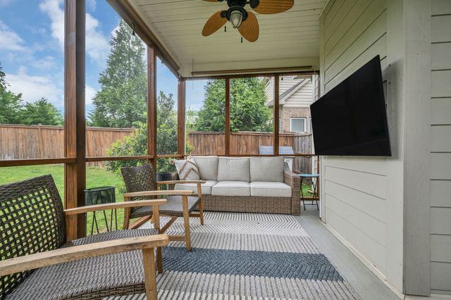 7324 Riverfront Dr, Nashville, TN 37221
