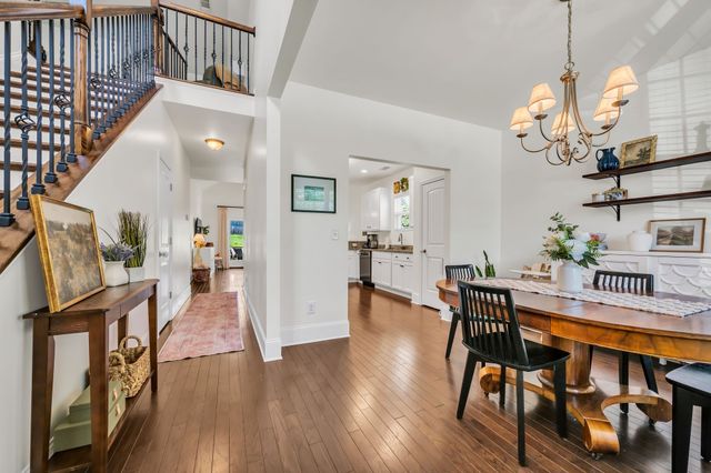 7324 Riverfront Dr, Nashville, TN 37221