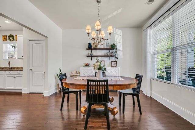 7324 Riverfront Dr, Nashville, TN 37221