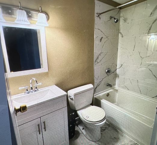 14 Nancy Rd 6, Easton, MA 02375