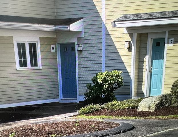 14 Nancy Rd 6, Easton, MA 02375