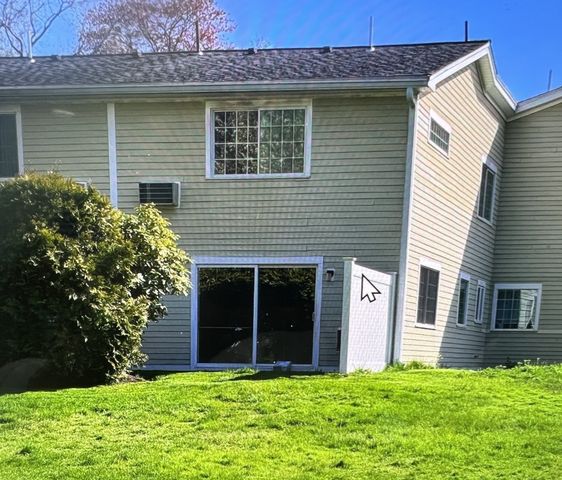 14 Nancy Rd 6, Easton, MA 02375
