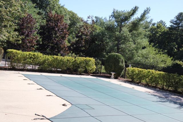 14 Nancy Rd 6, Easton, MA 02375