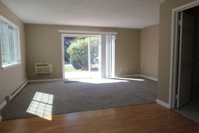 14 Nancy Rd 6, Easton, MA 02375