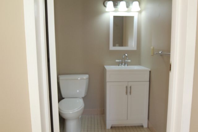 14 Nancy Rd 6, Easton, MA 02375