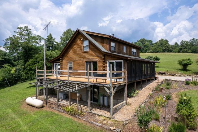 9168 Bremen Road, Logan, OH 43138