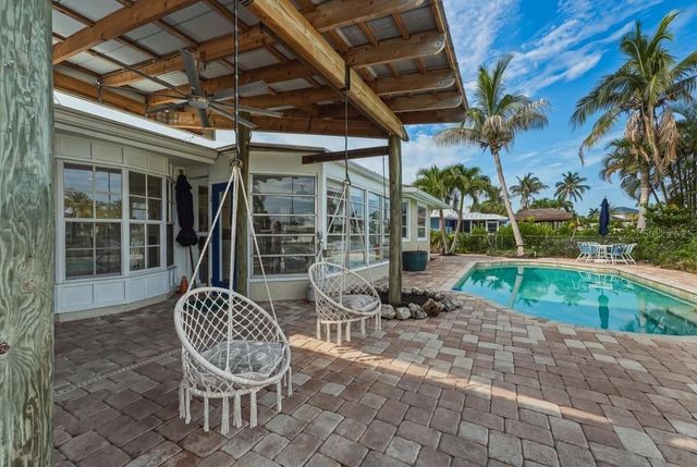 508 83RD STREET, Holmes Beach, FL 34217