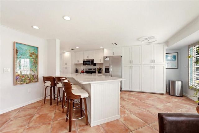 508 83RD STREET, Holmes Beach, FL 34217