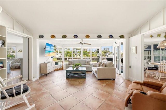 508 83RD STREET, Holmes Beach, FL 34217