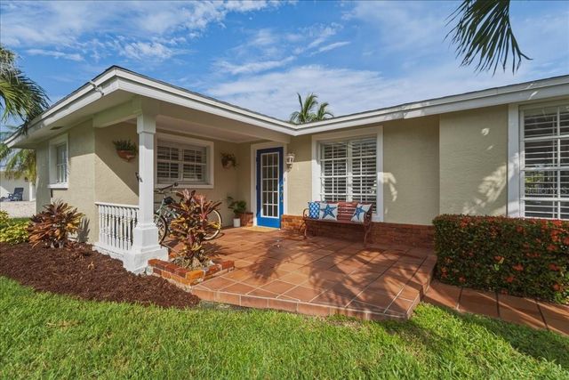 508 83RD STREET, Holmes Beach, FL 34217