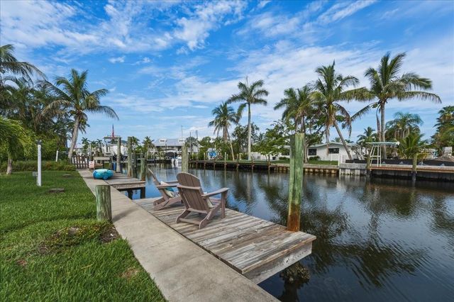508 83RD STREET, Holmes Beach, FL 34217