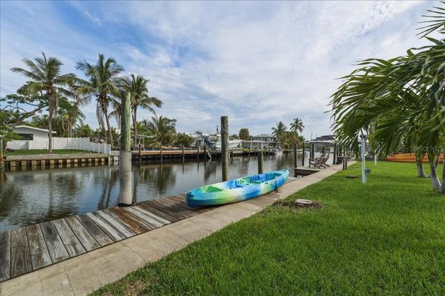 508 83RD STREET, Holmes Beach, FL 34217