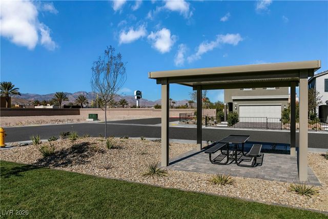 9274 Innot Avenue, Las Vegas, NV 89148