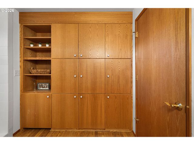 3211 Se 66TH Ave, Portland, OR 97206