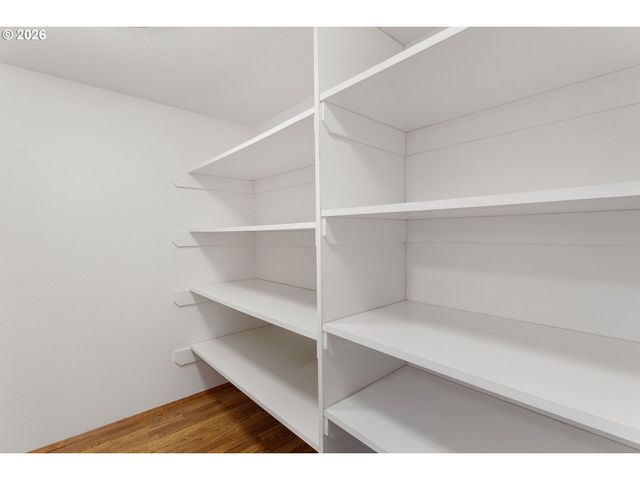 3211 Se 66TH Ave, Portland, OR 97206